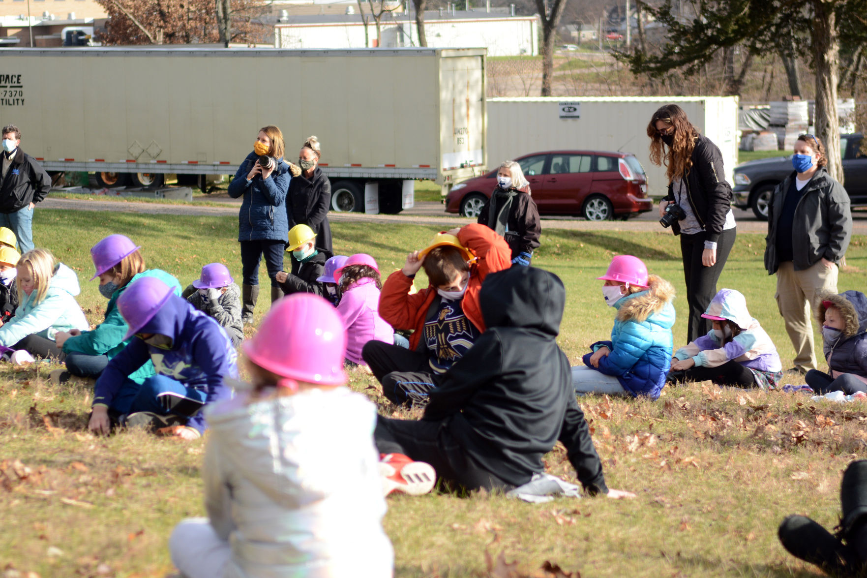 Baraboo school breaks ground on outdoor learning space